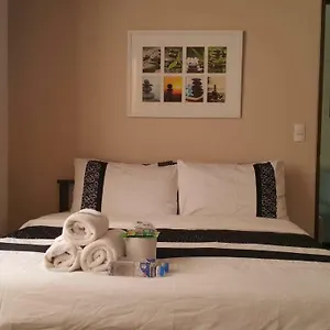 https://condo-apartment-near-airport.angeleshotels.net